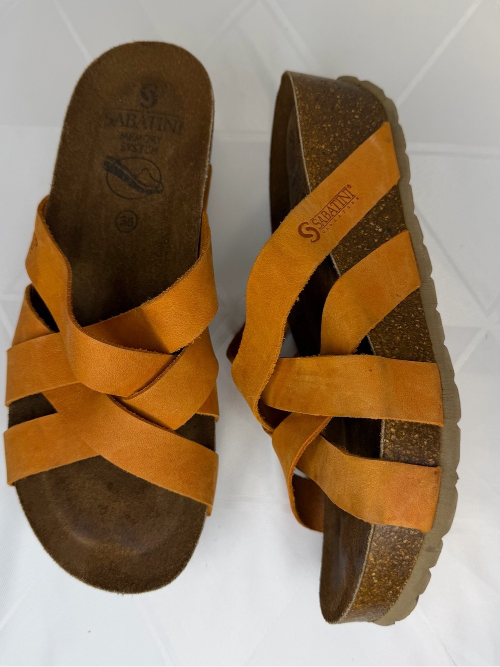 Sabatini Women’s Leather Crisscross Orange Straps Slide Sandals Sz EU 38 /US 7.5